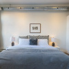 Отель Applewood Suites - The Ossington Loft, фото 2
