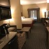 Отель Holiday Inn Express & Suites Fredericksburg, an IHG Hotel, фото 4