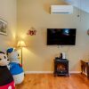 Отель Bartlett Townhome w/ Balcony: 1 Mi to Ski Resort!, фото 6