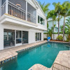 Отель Chic 8BR with Heated Pool & Waterview, фото 23