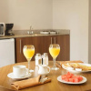 Отель Tower House Suites, фото 11