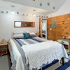 Отель Lighthouse - Q991 Near Sandy Gorgeous Ogunquit Beach 2 Bedroom Cabin by RedAwning, фото 9