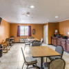 Отель Econo Lodge Inn & Suites, фото 19