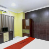 Отель Reddoorz @ Kotabaru, фото 1