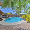 Отель Modern Scottsdale Getaway w/ Pool & Putting Green!, фото 20
