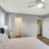 Отель Stylish 2BR Near UT Hyde Park Evonify, фото 2