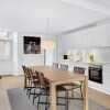 Отель Sanders Monarch - Nice 1-bdr Apt With Balconies, фото 11
