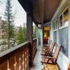 Отель Eagle Springs East 207: Resting Moose Suite, фото 7