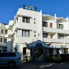 Отель Cool Breeze Hotel Mombasa, фото 1