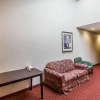 Отель Rodeway Inn & Suites, фото 3