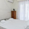 Отель Cozy & Spacious Apartment in Central, фото 4