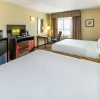 Отель Comfort Inn & Suites, фото 4