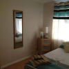 Отель Room in Guest room - Comfortable Family room with Tv, Free Fast Wifi, Sleeps 4 with 1 Bunk Bed, фото 2