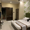 Отель JK Rooms 126 Parashar Legacy - Station, фото 46