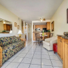 Отель Conch Adventure by Avantstay Great Location w/ Patio, Outdoor Dining and Shared Pool! Week Long Stay, фото 4