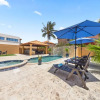 Отель Gold Coast 4br4 5BA Villa w Privatepool Gym, фото 21