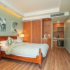 Отель Hainan Happy Time Party Hostel, фото 4