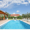Отель Lovely Holiday Home in Pakoštane With Swimming Pool, фото 7
