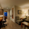 Отель Executive Suites Hotel Metro Vancouver, фото 40