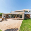 Отель Claudia in L'Escala with 5 bedrooms and 4 bathrooms, фото 22
