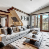 Отель 2 BR Ritz-Carlton Chic Décor Valley Views Condo by RedAwning - Save 20% on 7+ Nights!, фото 12