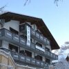 Отель The Angels Lodge в Энгельберге