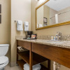 Отель Comfort Inn & Suites Mishawaka - South Bend, фото 10