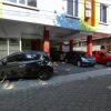 Отель RedDoorz Plus near Lippo Plaza Yogyakarta, фото 9
