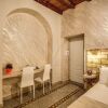 Отель Colosseo Accomodation Room Guest House, фото 12