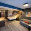 Отель La Quinta Inn & Suites by Wyndham Del Rio, фото 6