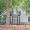 Отель Pet-friendly Central Cottage: 2 Miles to Clemson!, фото 1