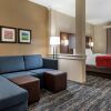 Отель Comfort Inn & Suites Downtown near University, фото 5