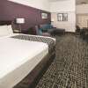 Отель La Quinta Inn & Suites by Wyndham Brownwood, фото 5