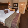 Отель Canyons Village Location Oversized Deck Off by RedAwning - Save 20% on 7+ Nights!, фото 16