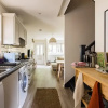 Отель The Peckham Sanctuary - Snazzy 3bdr House With Patio, фото 21