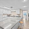 Отель Gulf Shore Condo #520, фото 6