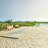Отель Oceanfront Resort, Year-round Pools, Private Beach, фото 22