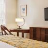 Отель Belmont Inn & Suites, фото 4