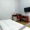 Отель RedDoorz @ Sunset Resort Bau Bau, фото 16