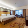 Отель Vienna Hotel Jingxi Zhongshan Park, фото 1