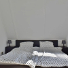 Отель Nice holiday home in Zonnemaire for 6 people, ideal for the dog or children, фото 26