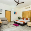 Отель OYO 10140 near Salt Lake Sector 1, фото 4