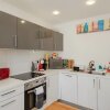 Отель Lovely 1Br Flat For 2 Bromley By Bow, фото 3