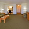 Отель Holiday Inn Express Hotel & Suites Columbus, an IHG Hotel, фото 6