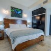 Отель Diamante Beachfront Suites, фото 5