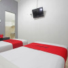 Отель RedDoorz @ Soekarno Hatta 2, фото 3