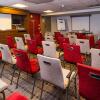 Отель Holiday Inn Express East Midlands Airport, an IHG Hotel, фото 16