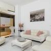 Отель 3BR Apt Steps from Sea W Parking, фото 5