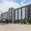 Отель Comfort Suites Fairgrounds West в Оклахома-Сити
