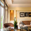 Отель BluO 1BHK - DLF Galleria | BathTub, Balcony, Suite, фото 11